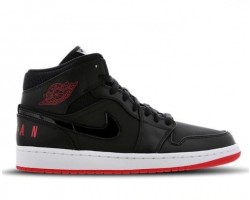 Баскетбольные кроссовки Nike Air Jordan 1 Mid Winterized Black/Red