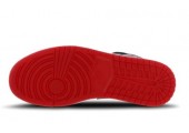 Баскетбольные кроссовки Nike Air Jordan 1 Mid Winterized Black/Red - Фото 2
