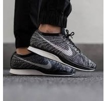 Кроссовки Nike Flyknit Racer Oreo