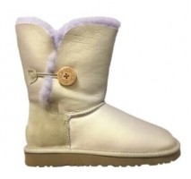 UGG Bailey Button Metallic Amethyst
