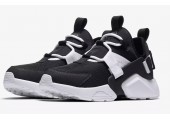 Кроссовки Nike Air Huarache City Low Black/White/Black - Фото 6