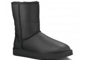 UGG Classic Short Leather Black - Фото 1
