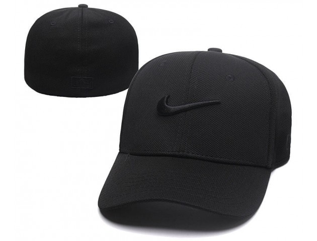Кепка Nike Classic Black