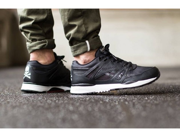 Кроссовки Mastermind Japan x Reebok Ventilator Black
