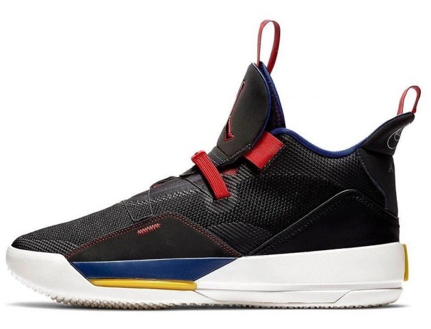 Баскетбольные кроссовки Air Jordan 33 Tech Pack