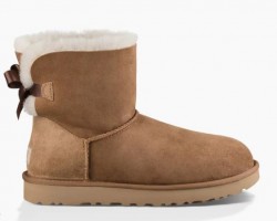 UGG MINI BAILEY BOW II BOOT CHESTNUT