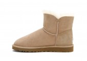 UGG Bailey Button Mini Sand - Фото 3