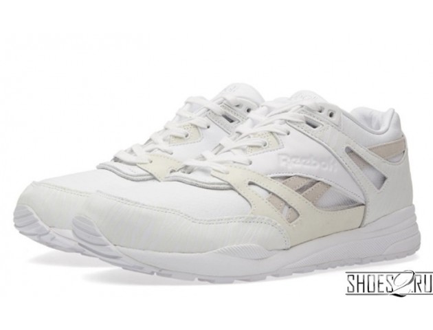 Кроссовки Reebok Ventilator x Invincible CN White